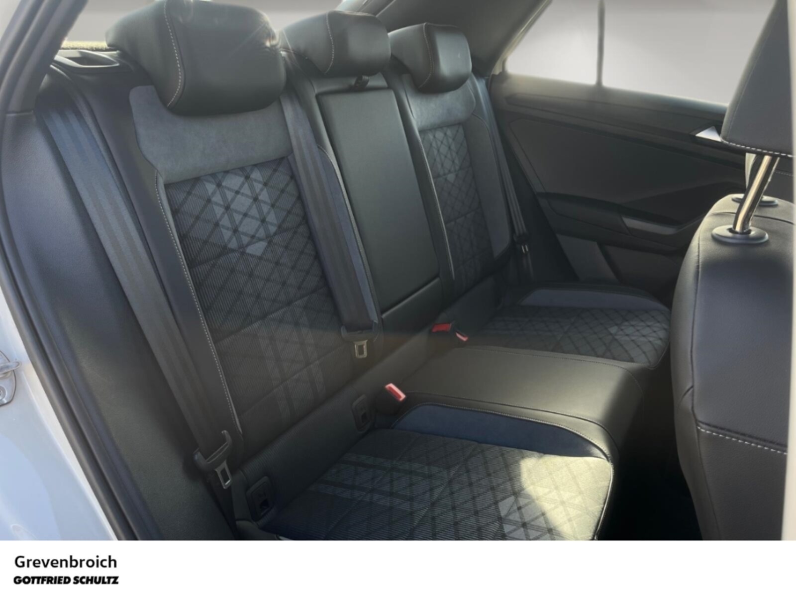 Volkswagen T-Roc – Bild 6
