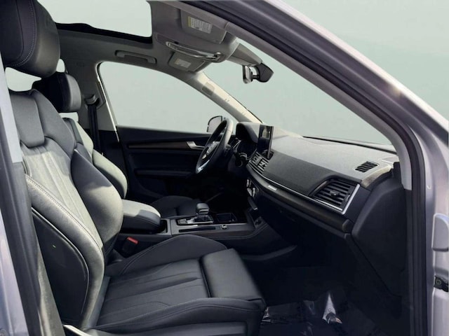 2025 Audi Q5 Premium Plus - Photo 28
