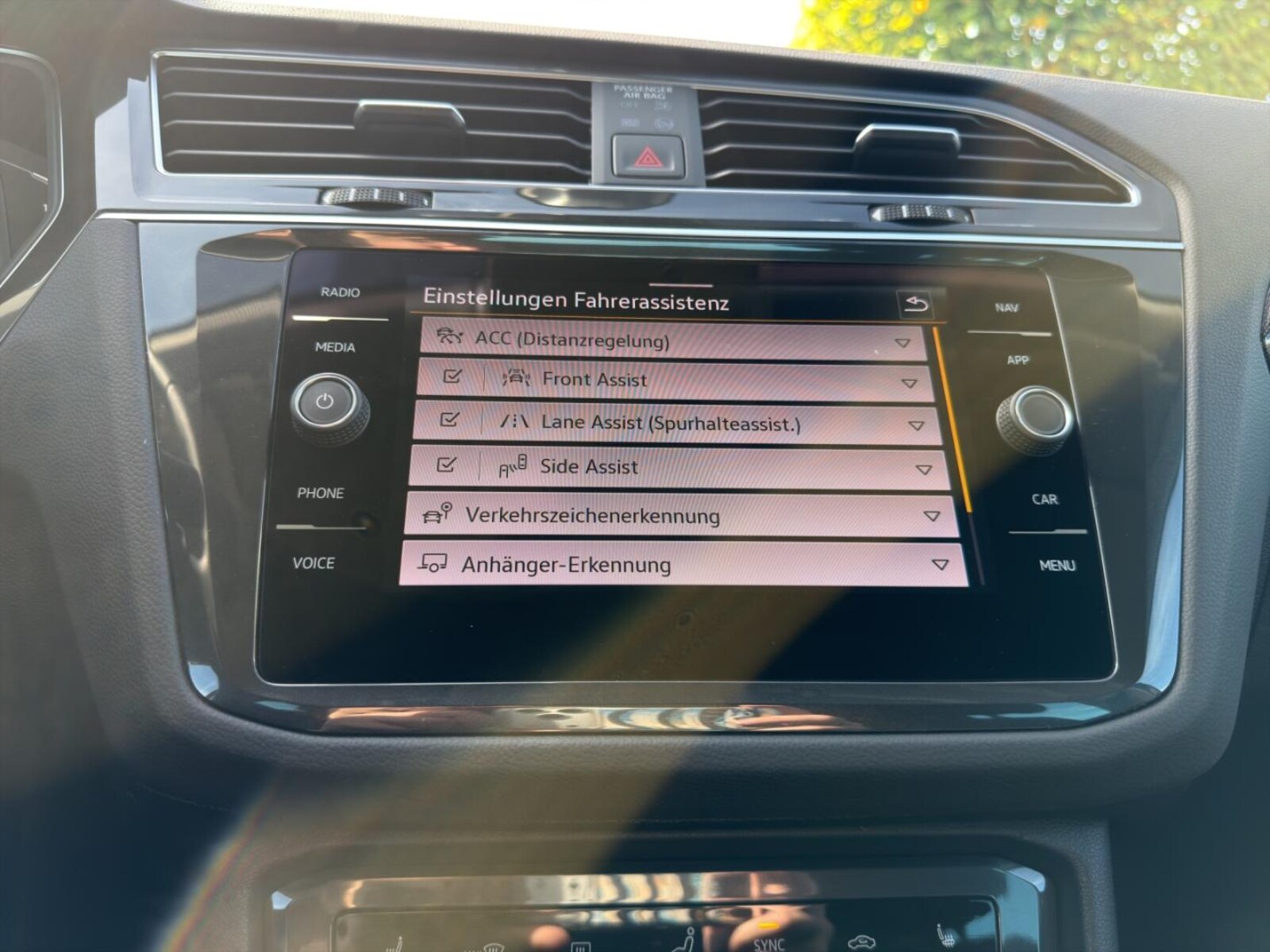 Volkswagen Tiguan – Bild 15