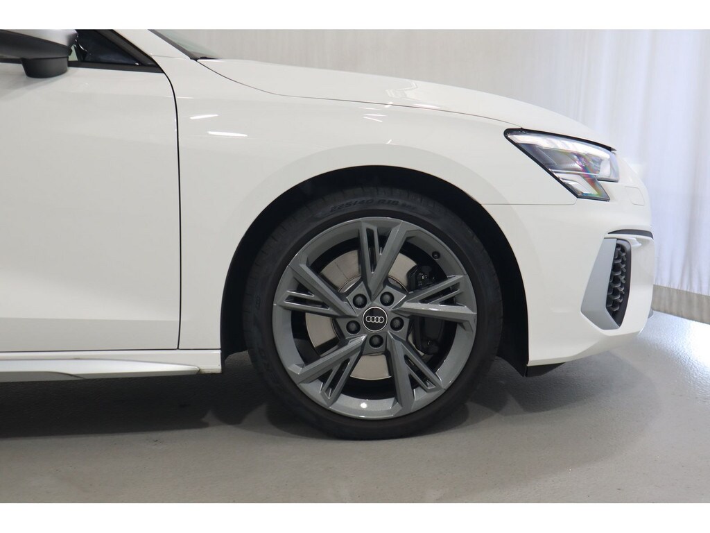 Image about Audi S3 Limousine TFSI quattro S tronic
