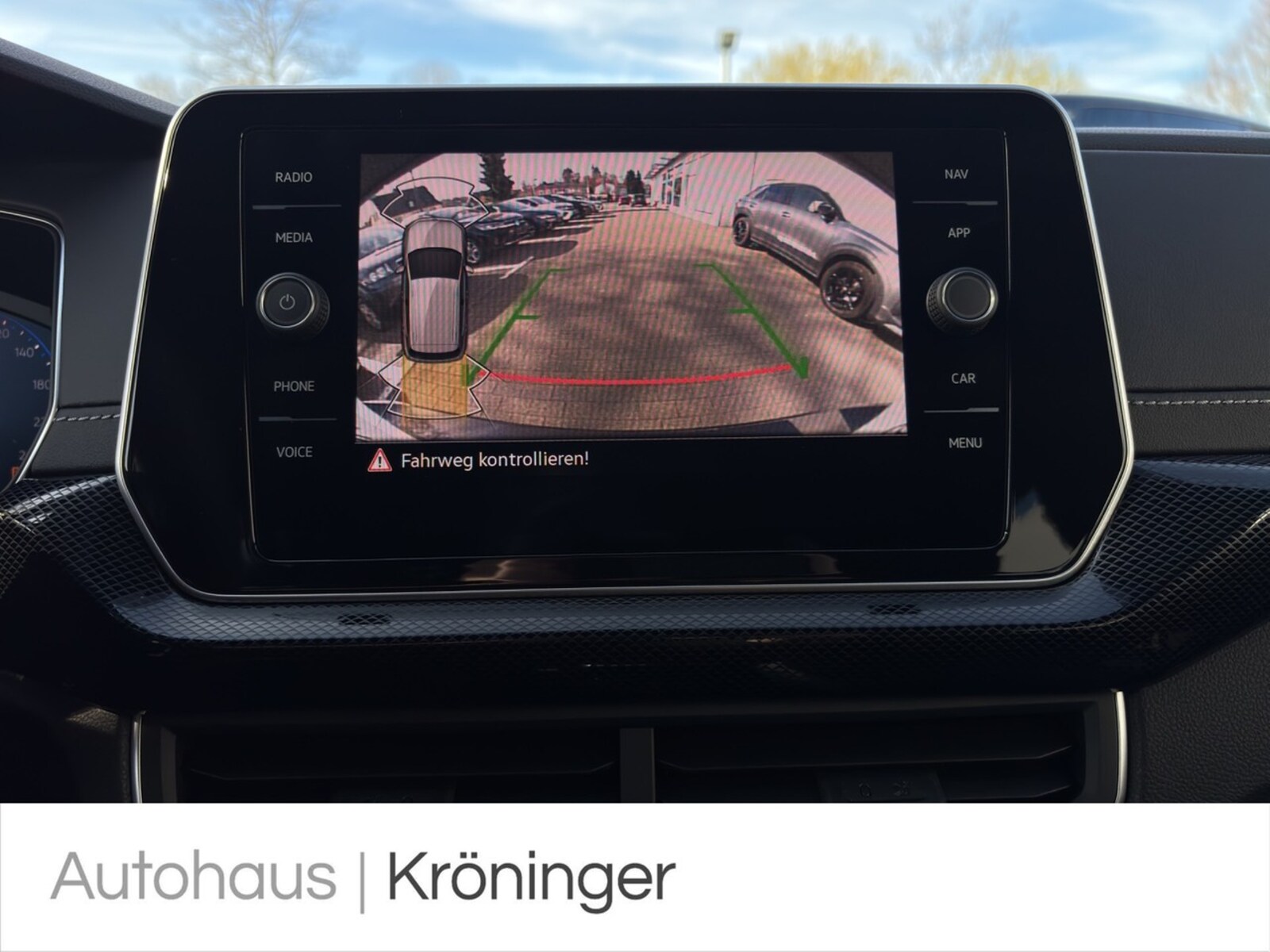 Volkswagen T-Cross – Bild 18