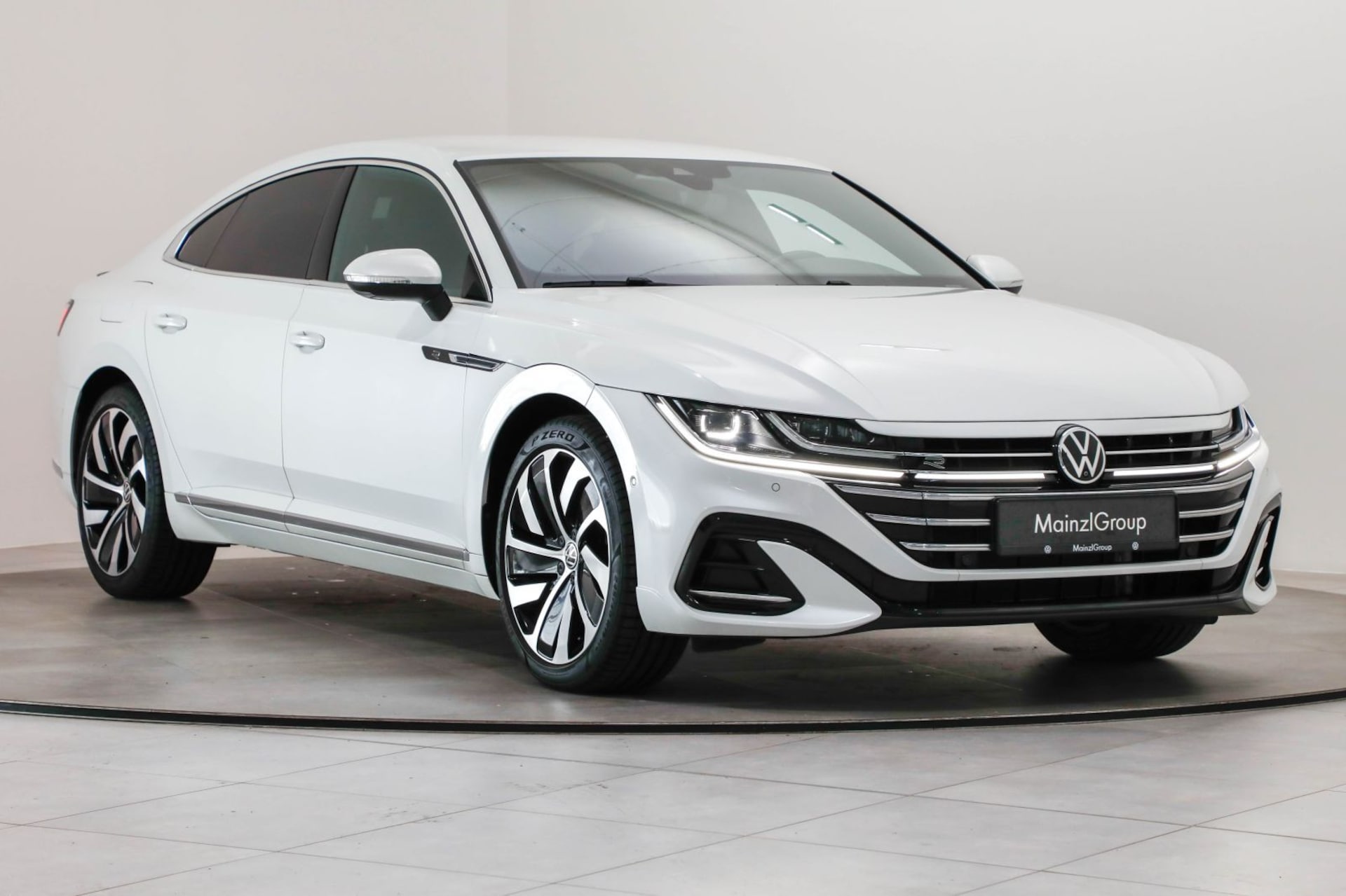 Volkswagen Arteon R-Line