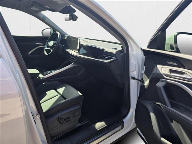 2025 Audi Q5 Premium Plus - Photo 12