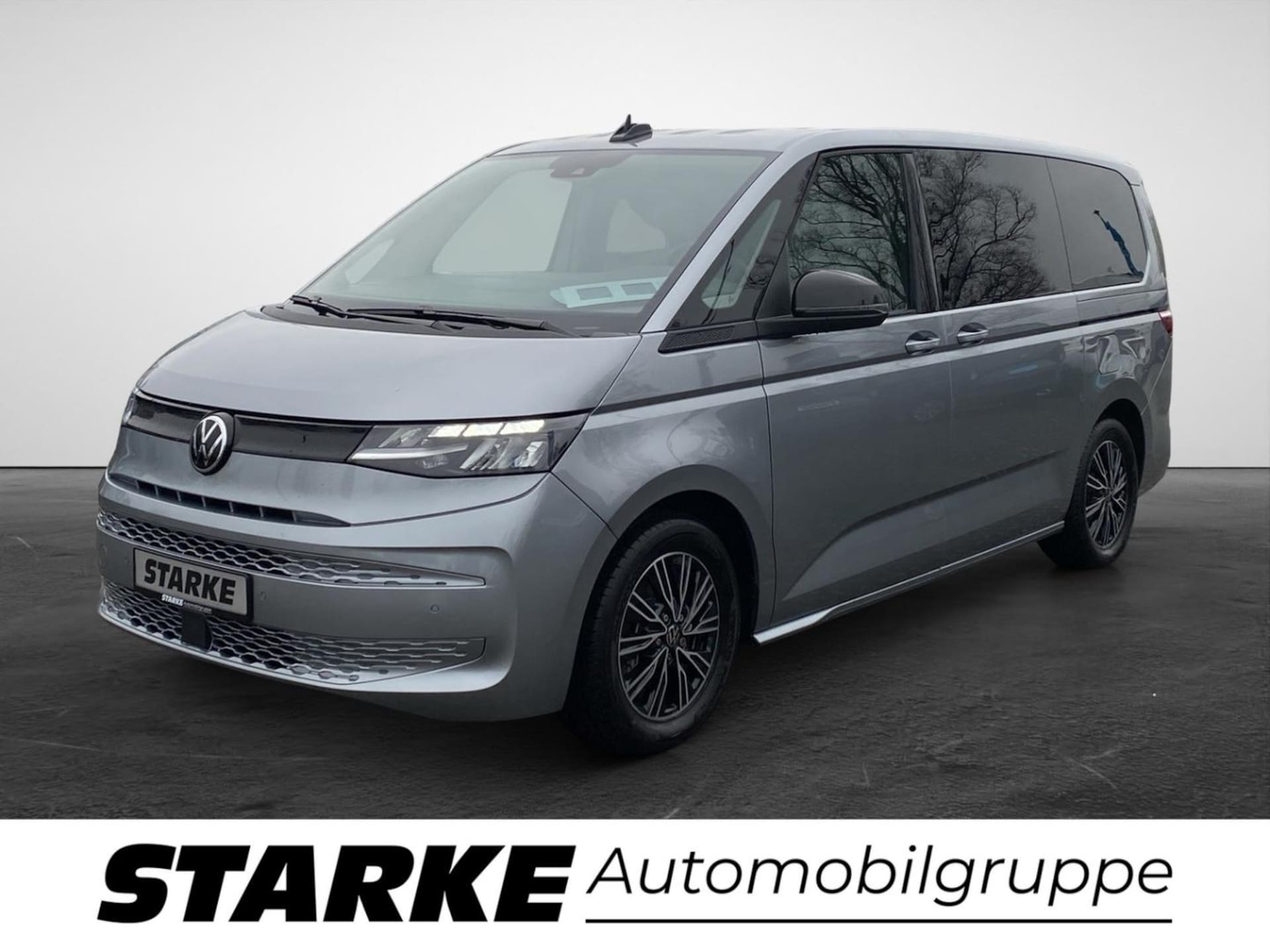 Volkswagen Multivan Langversion Basis-Modell