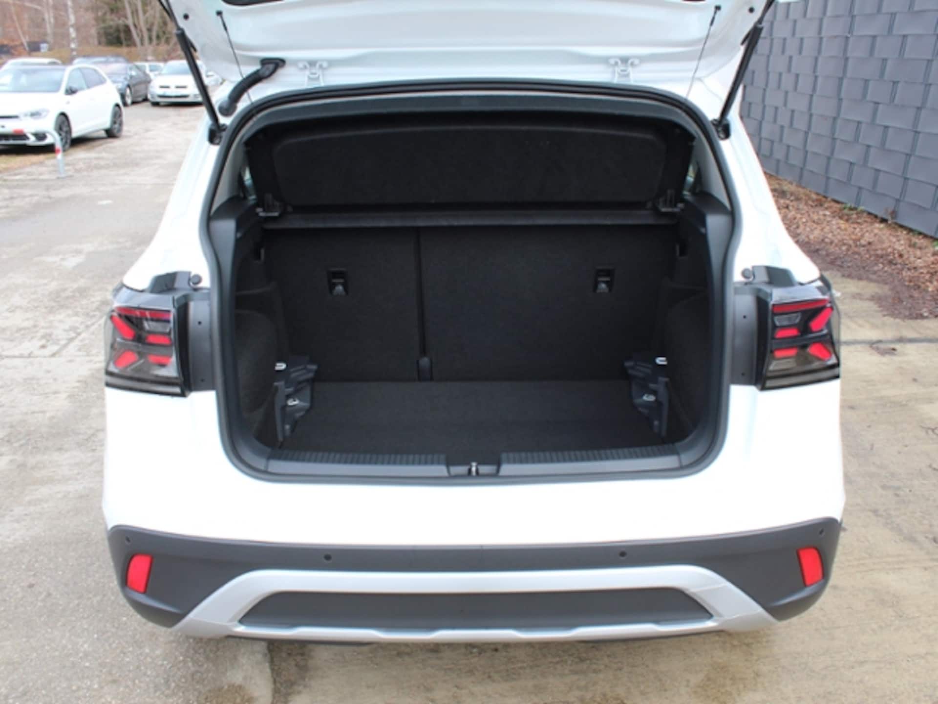 Volkswagen T-Cross Style