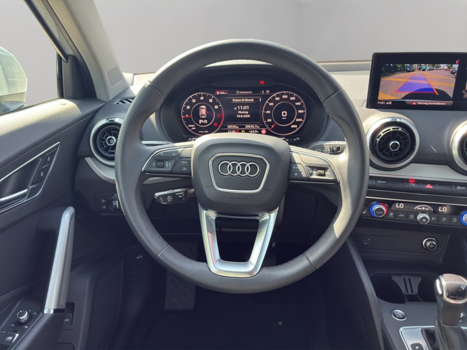 Audi Q2 S line