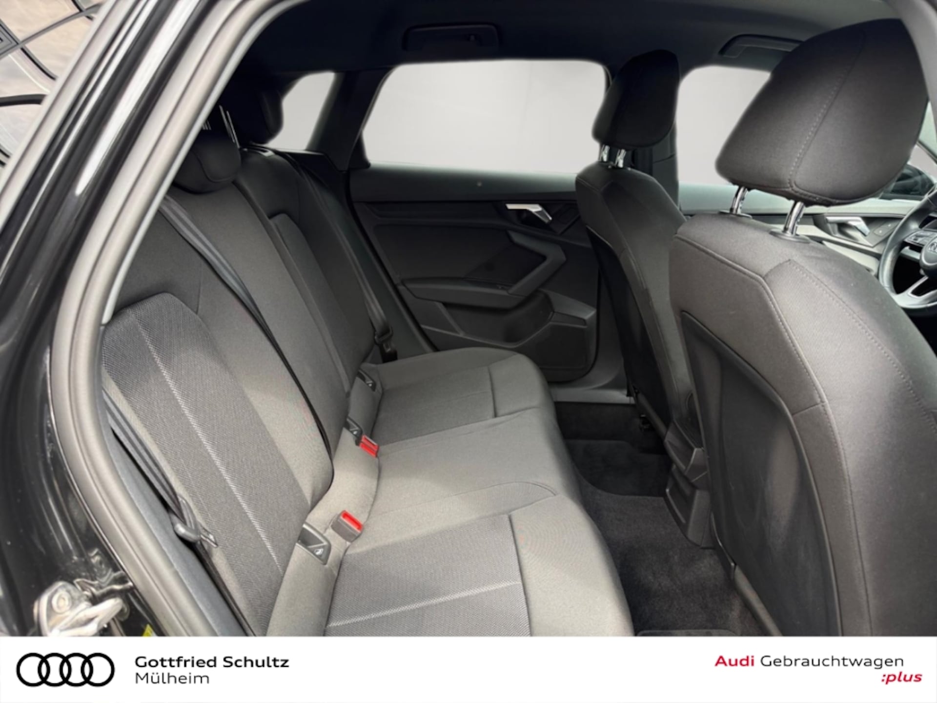 Audi A3 Sportback S line