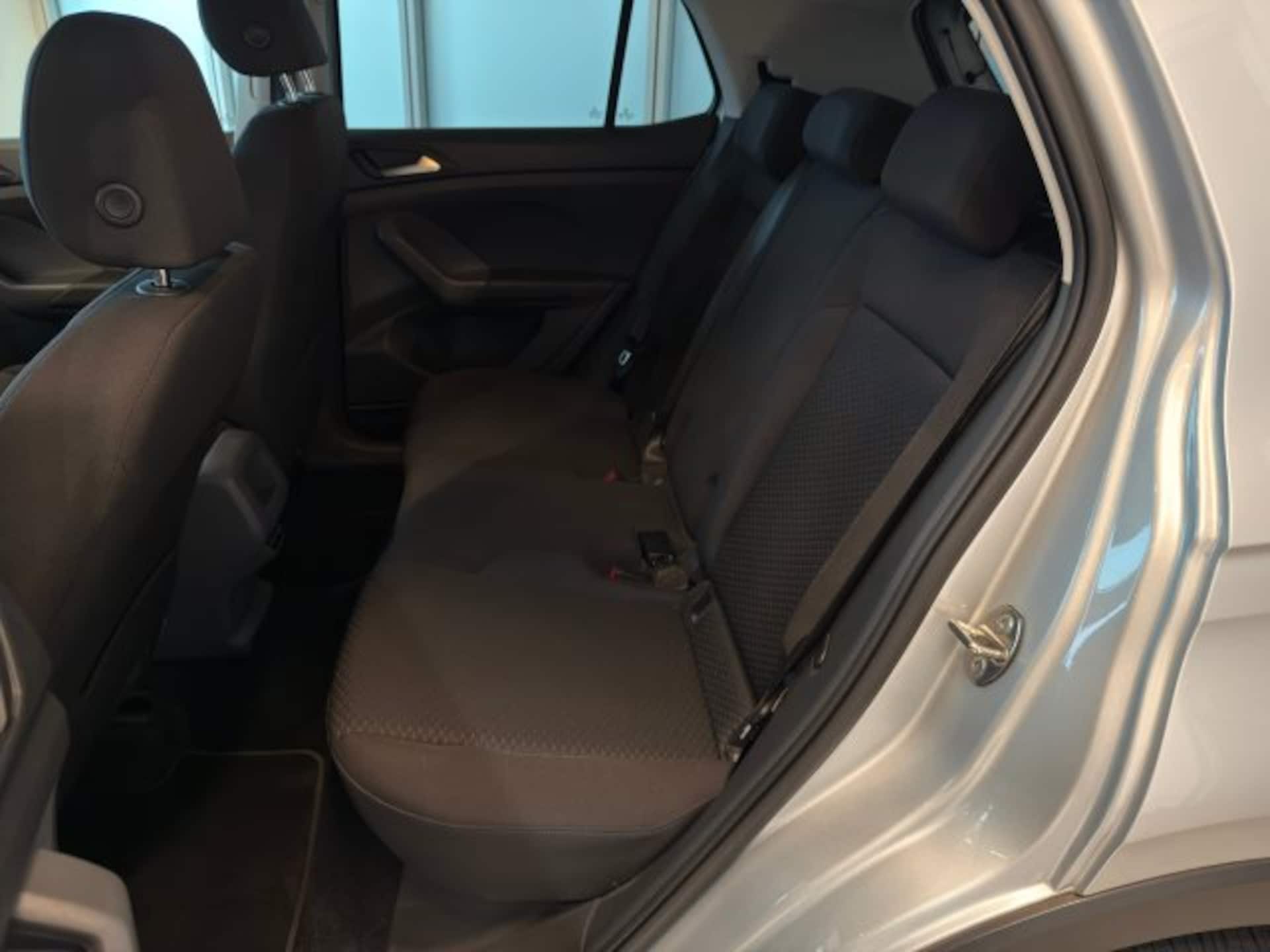 Volkswagen T-Cross United