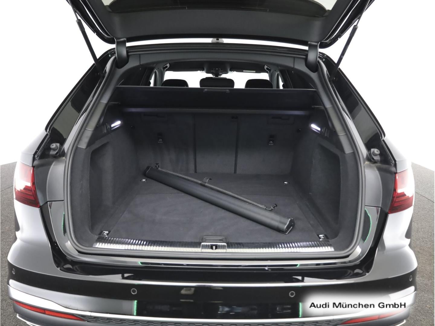 Bild über Audi A4 Avant S line 40 TFSI quattro S tronic - für weitere Informationen kontaktieren Sie den Audi Partner