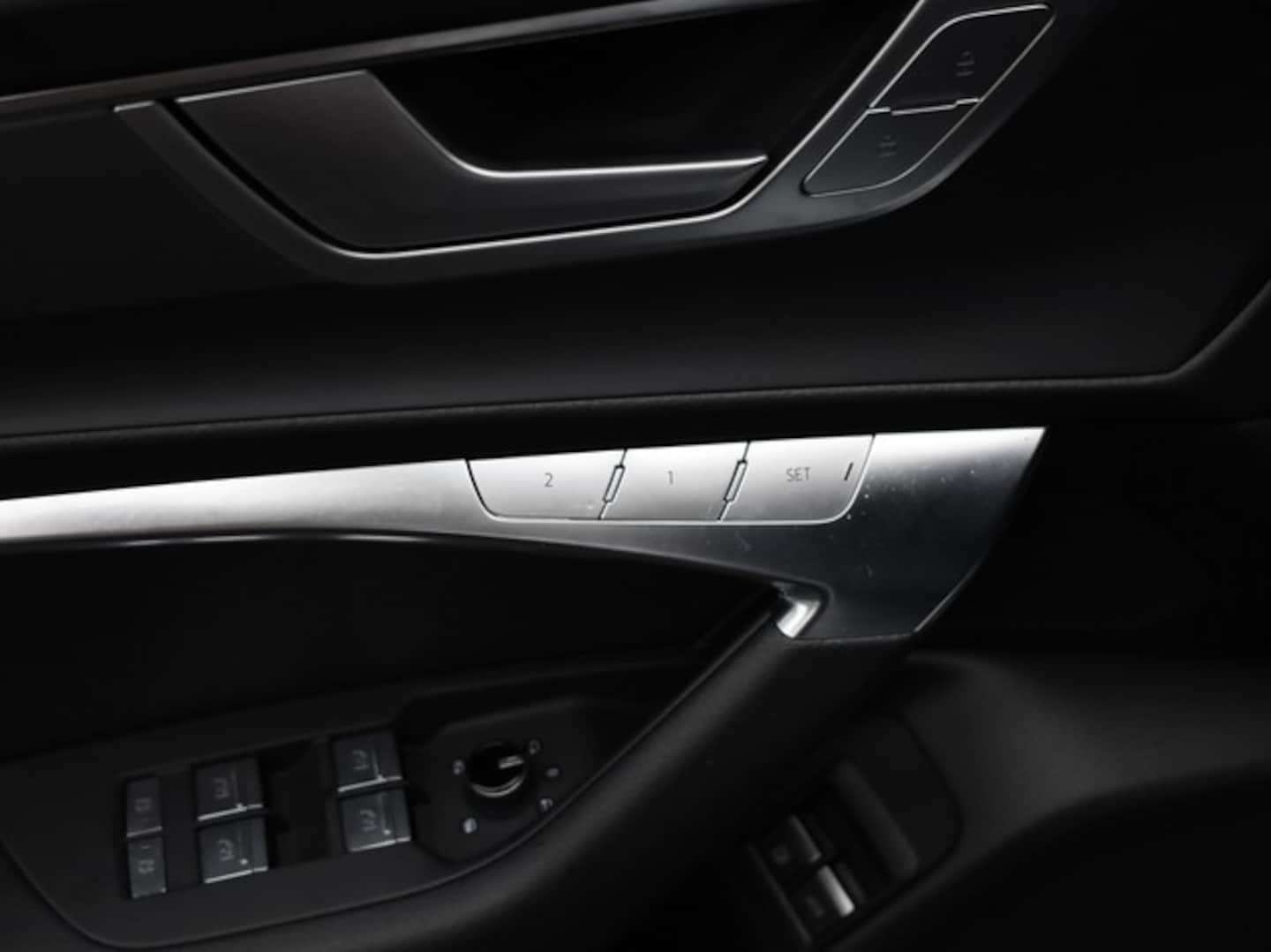 Bild über Audi A6 Avant TFSI e S line 50 TFSI e quattro S tronic - für weitere Informationen kontaktieren Sie den Audi Partner