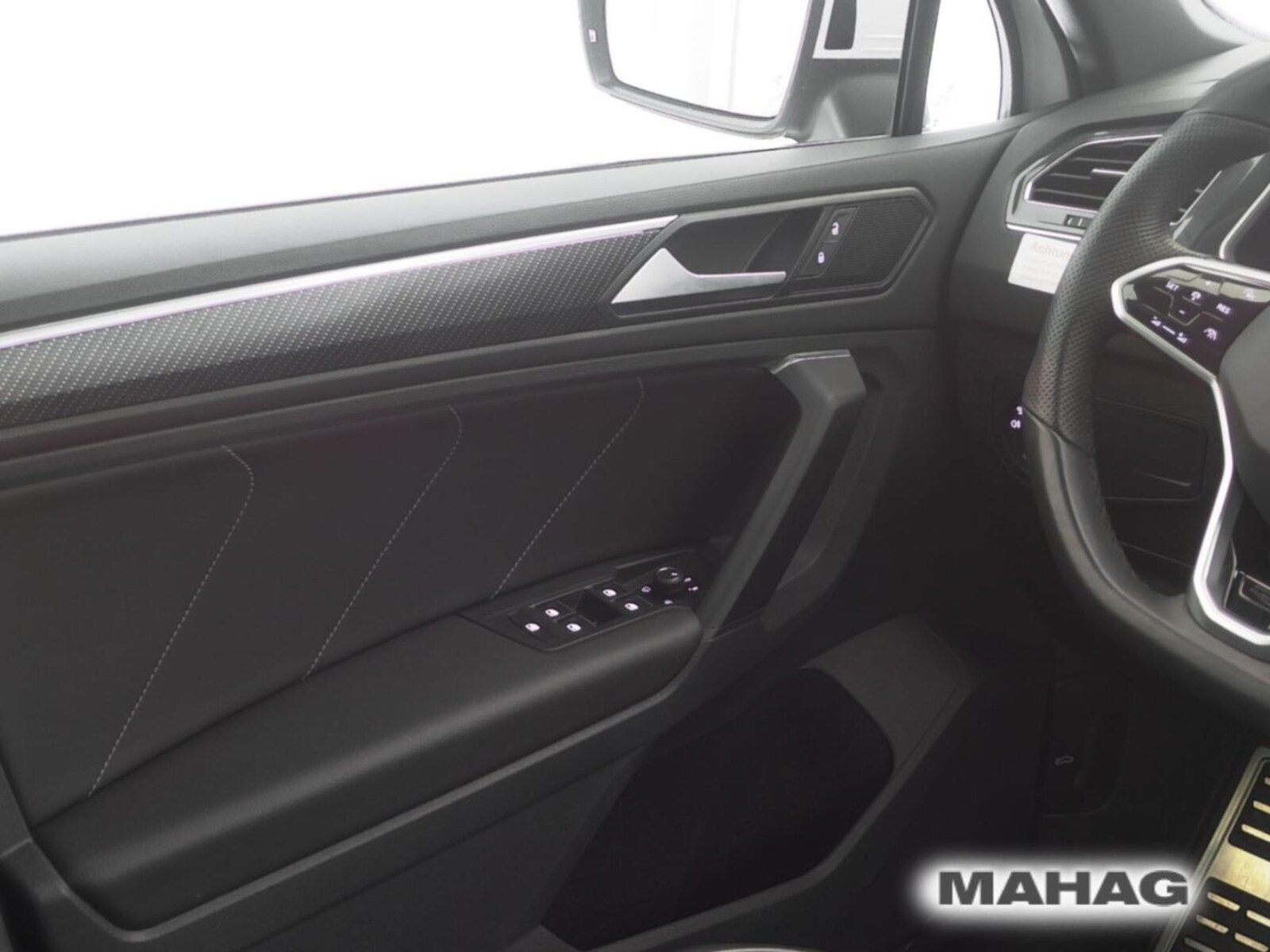 Volkswagen Tiguan – Bild 18