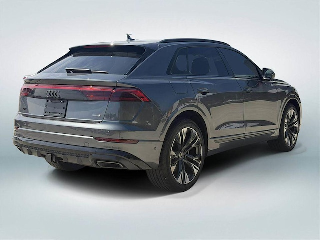2026 Audi Q8
