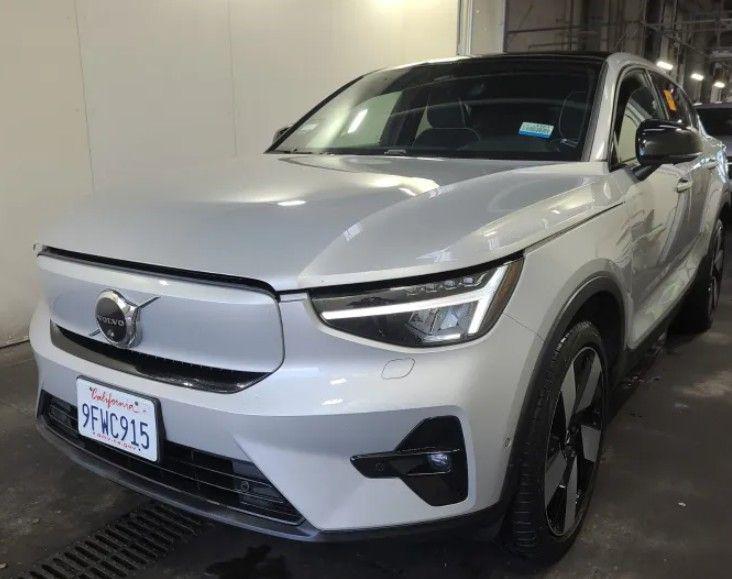 2023 Volvo C40 P8 Recharge Ultimate AWD's photo