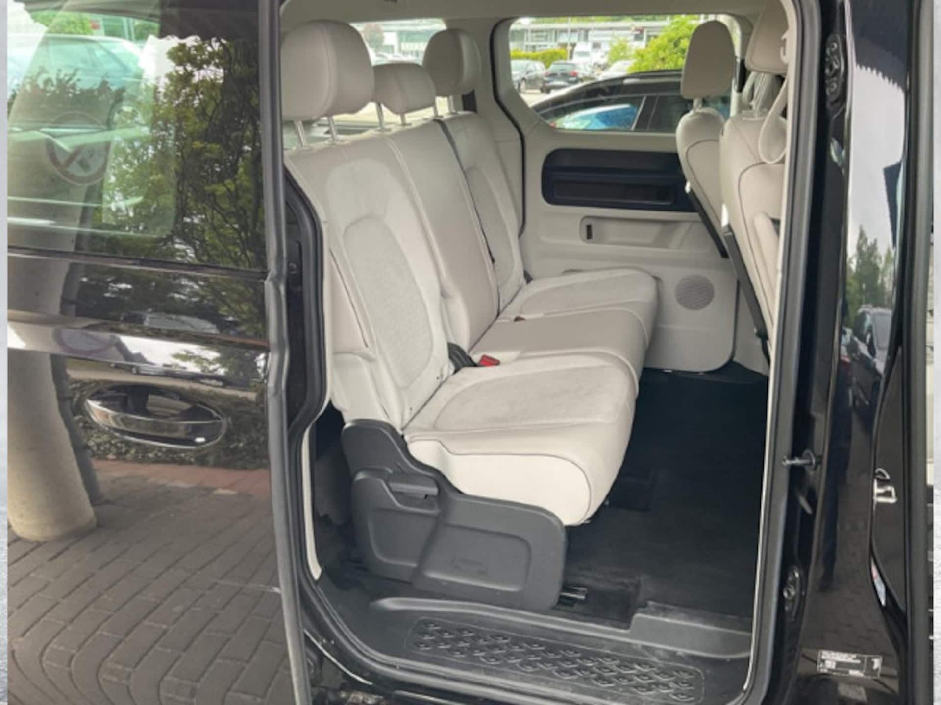 Volkswagen ID. Buzz Pro