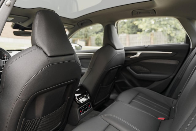 2026 Audi A6 Premium Plus - Photo 26