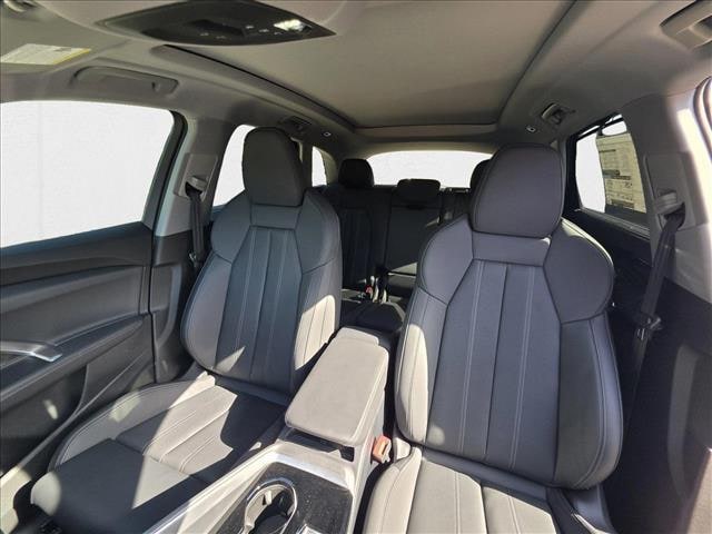 2025 Audi Q5 Premium Plus - Photo 16