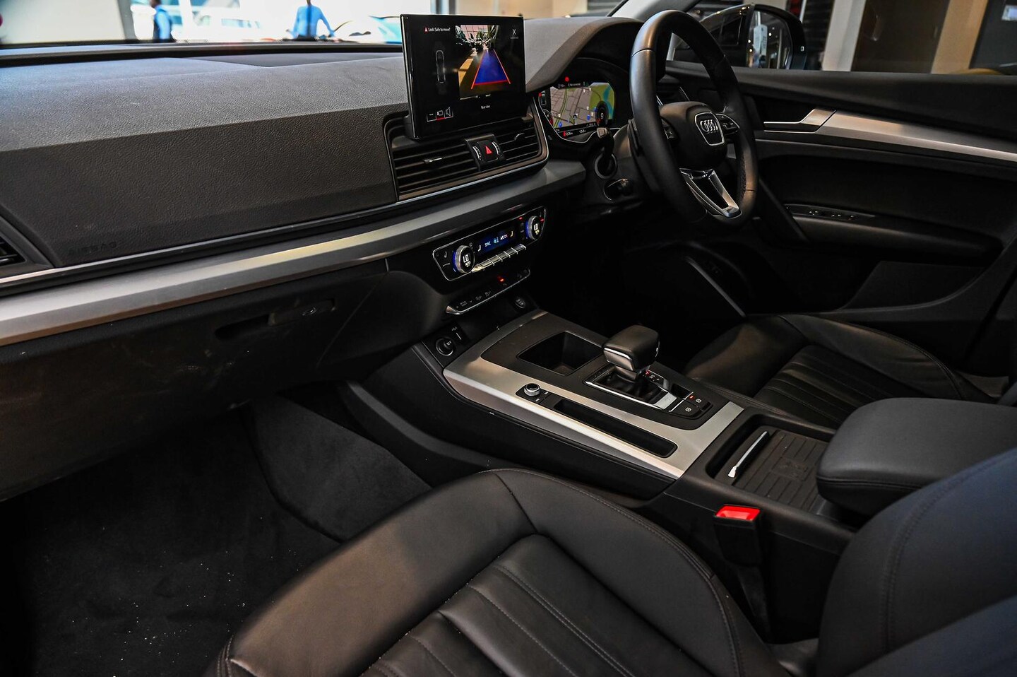 Image about Audi Q5 35 TDI S tronic