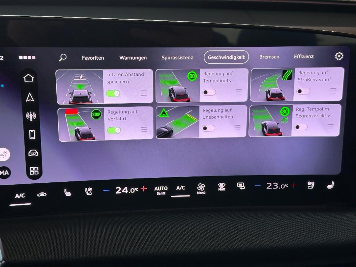 Bild über Audi Q7 SUV TDI quattro 220 kW tiptronic - für weitere Informationen kontaktieren Sie den Audi Partner