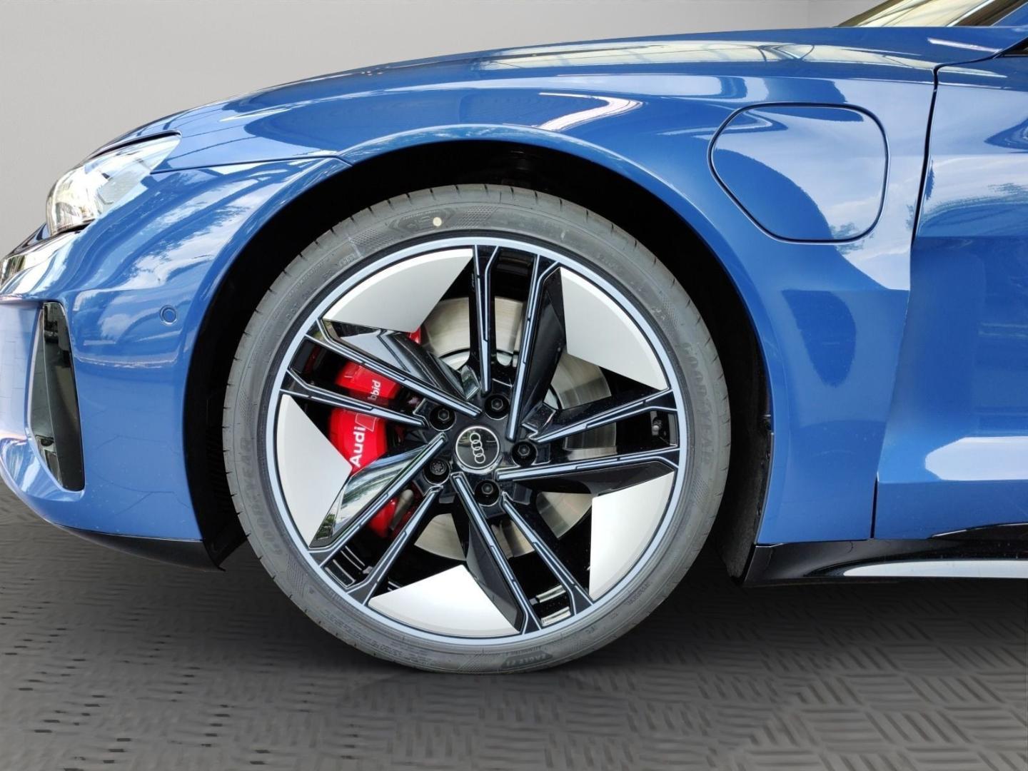 Image about Audi RS e-tron GT e-tron quattro