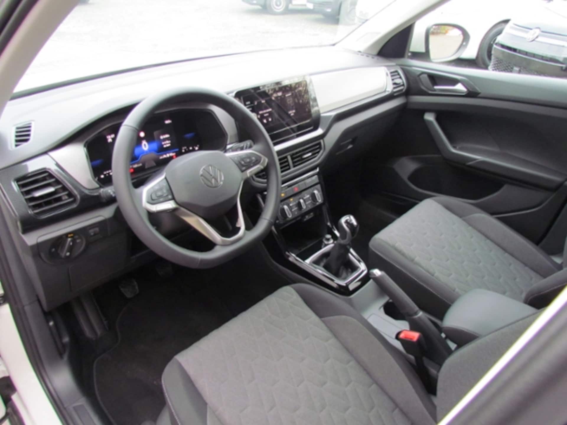 Volkswagen T-Cross Life