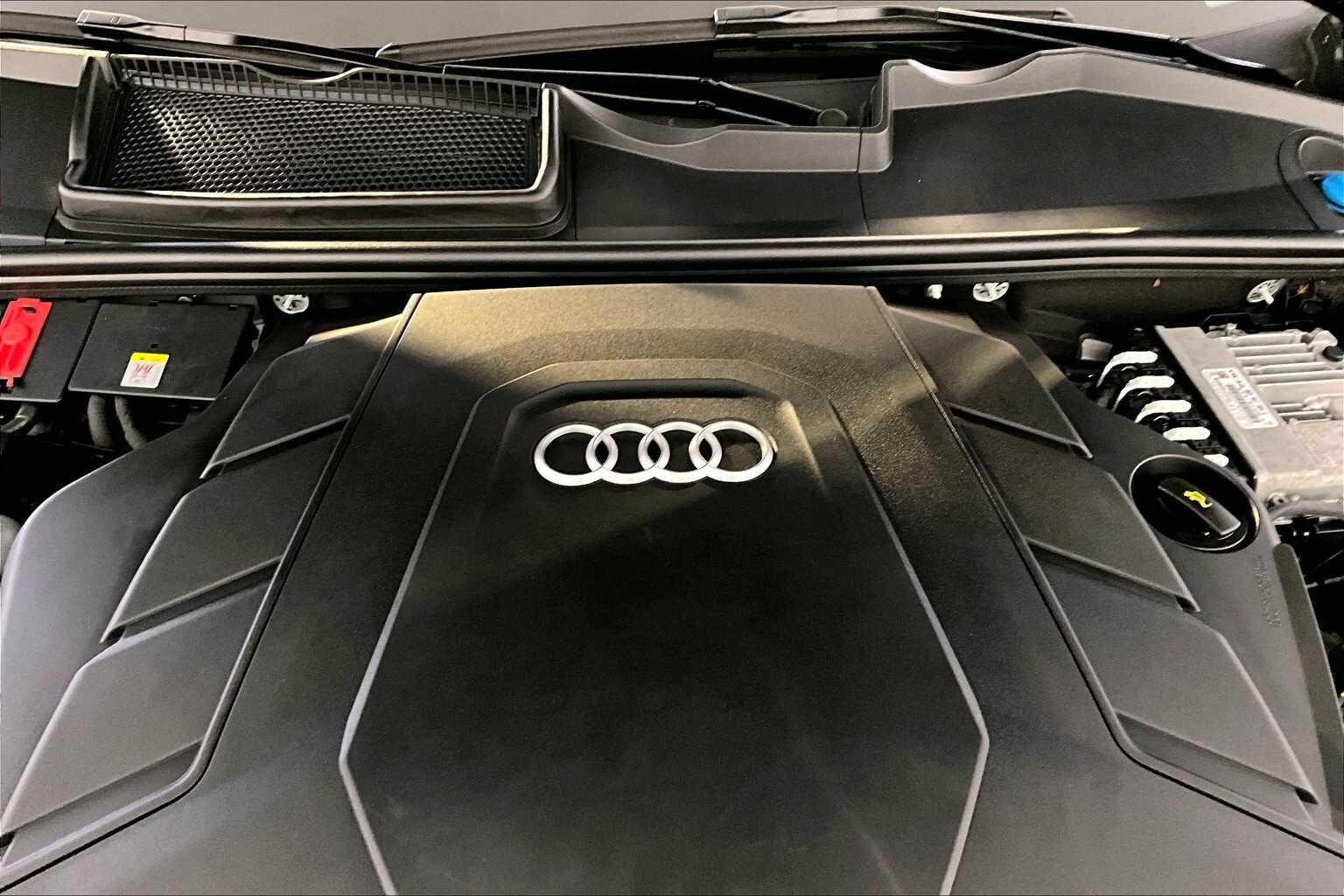 2022 Audi Q7 Premium Plus - Photo 31