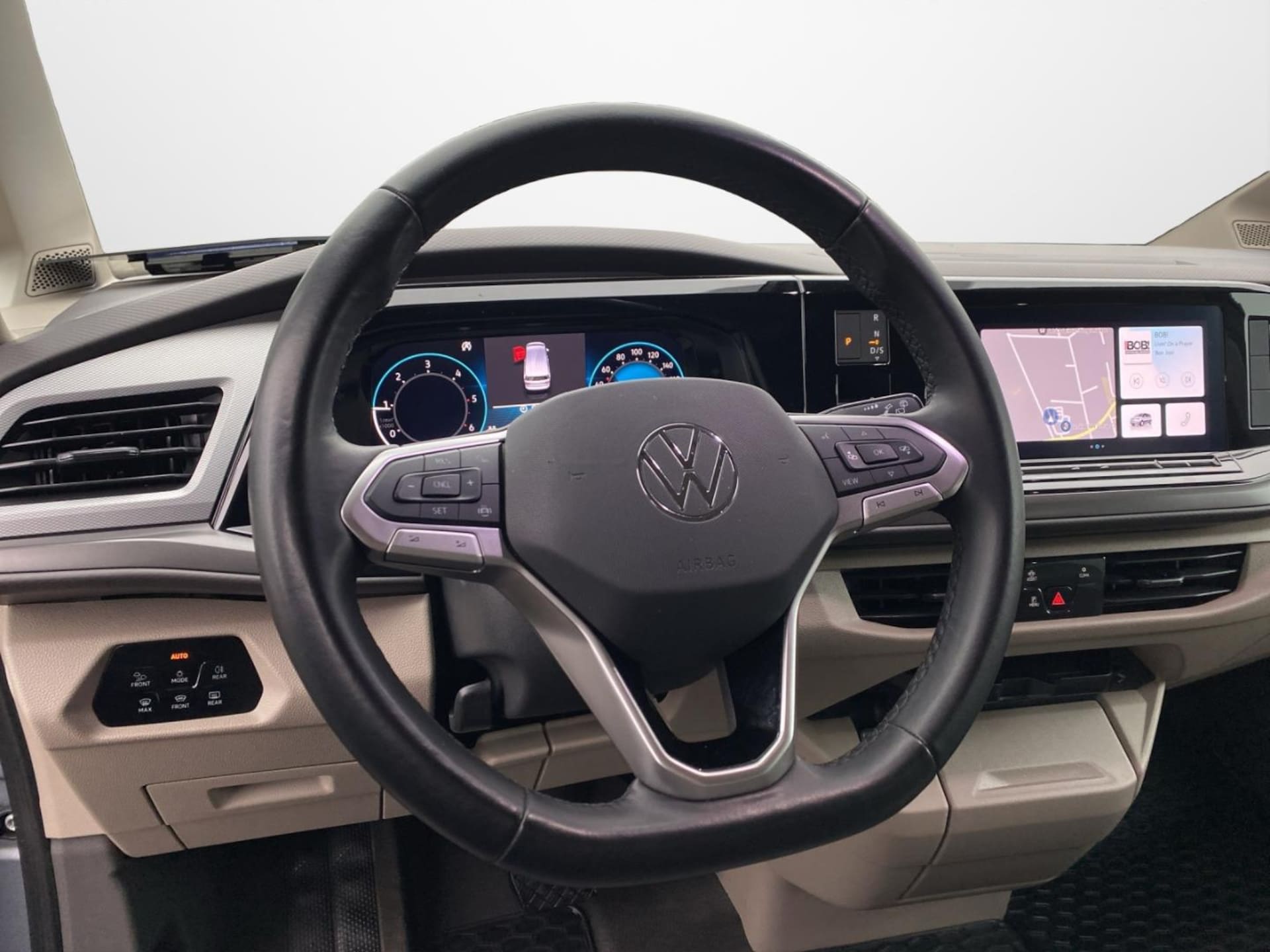 Volkswagen Multivan Langversion Basis-Modell