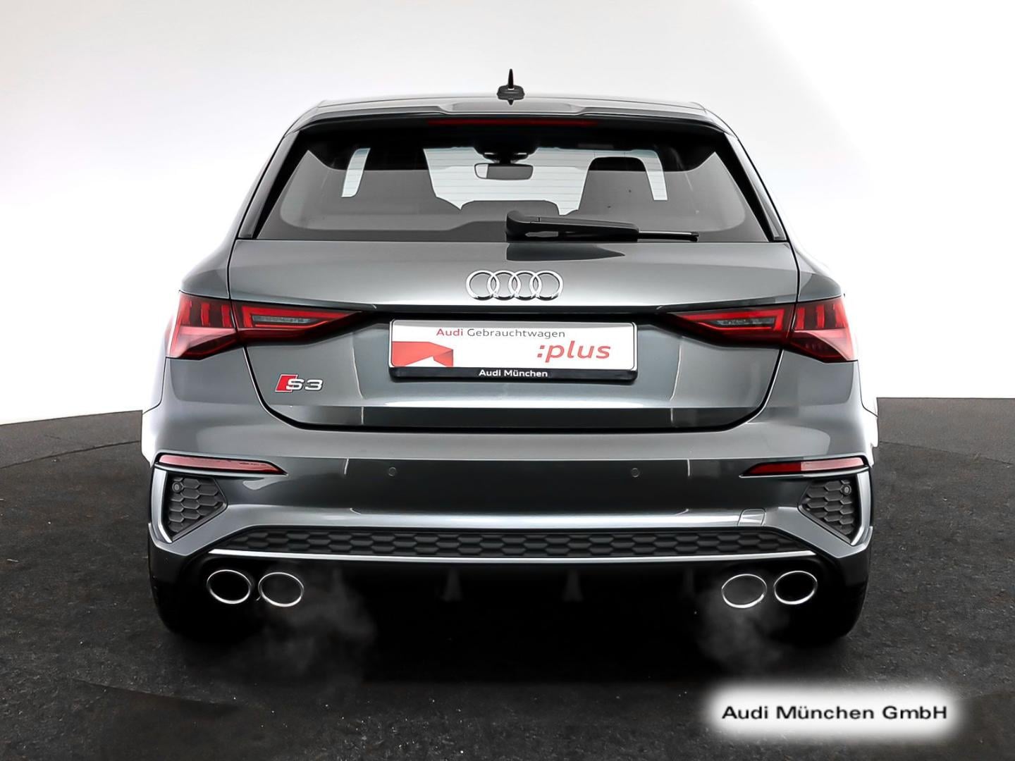Bild über Audi S3 Sportback TFSI quattro S tronic - für weitere Informationen kontaktieren Sie den Audi Partner