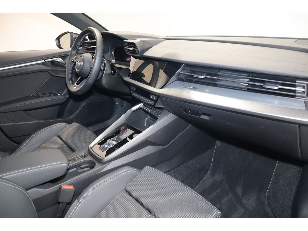 Image about Audi S3 Limousine TFSI quattro S tronic