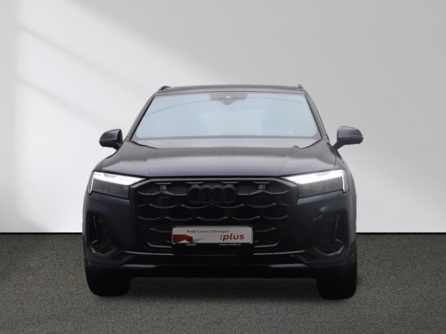 Image about Audi Q7 SUV S line 50 TDI quattro tiptronic