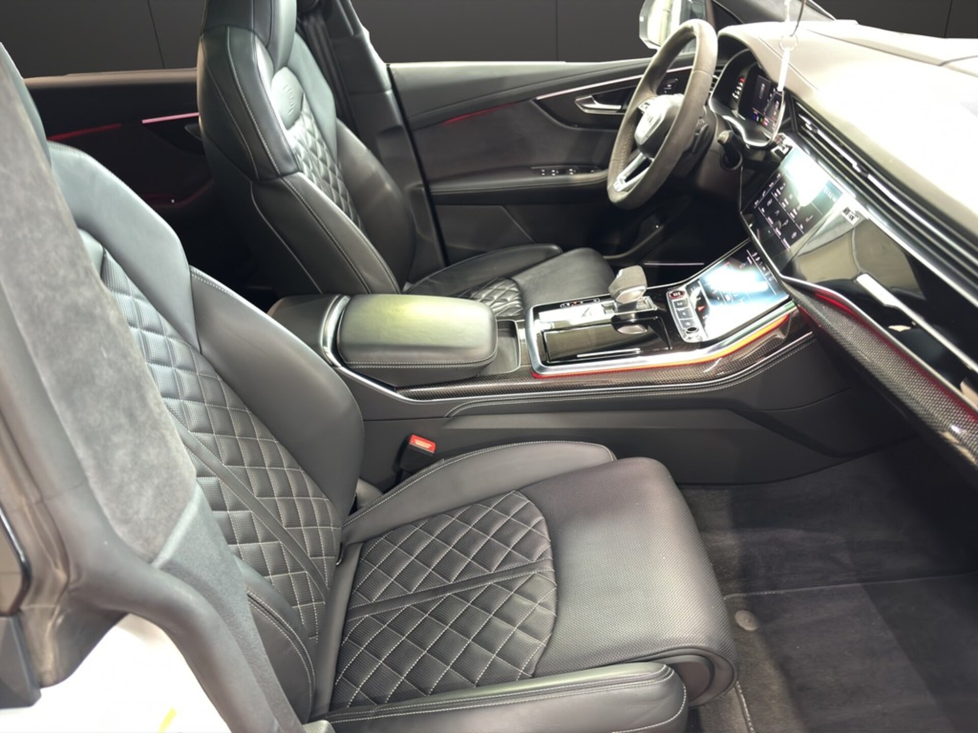 Audi SQ8 SUV