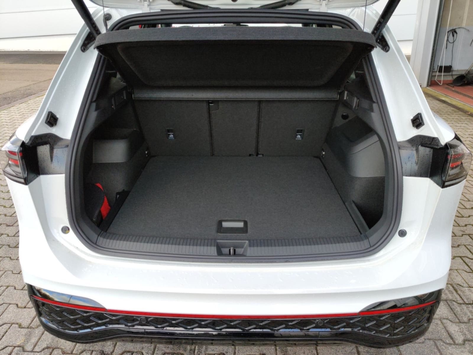 Volkswagen Tiguan – Bild 12