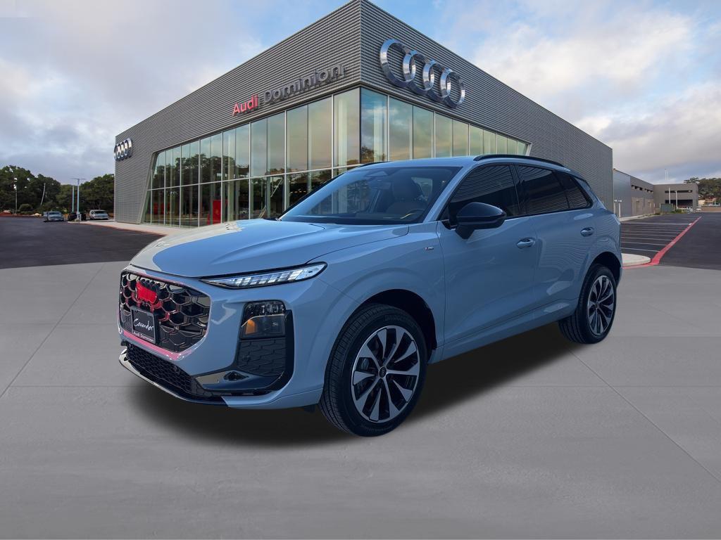 2026 Audi Q3 S line quattro's photo