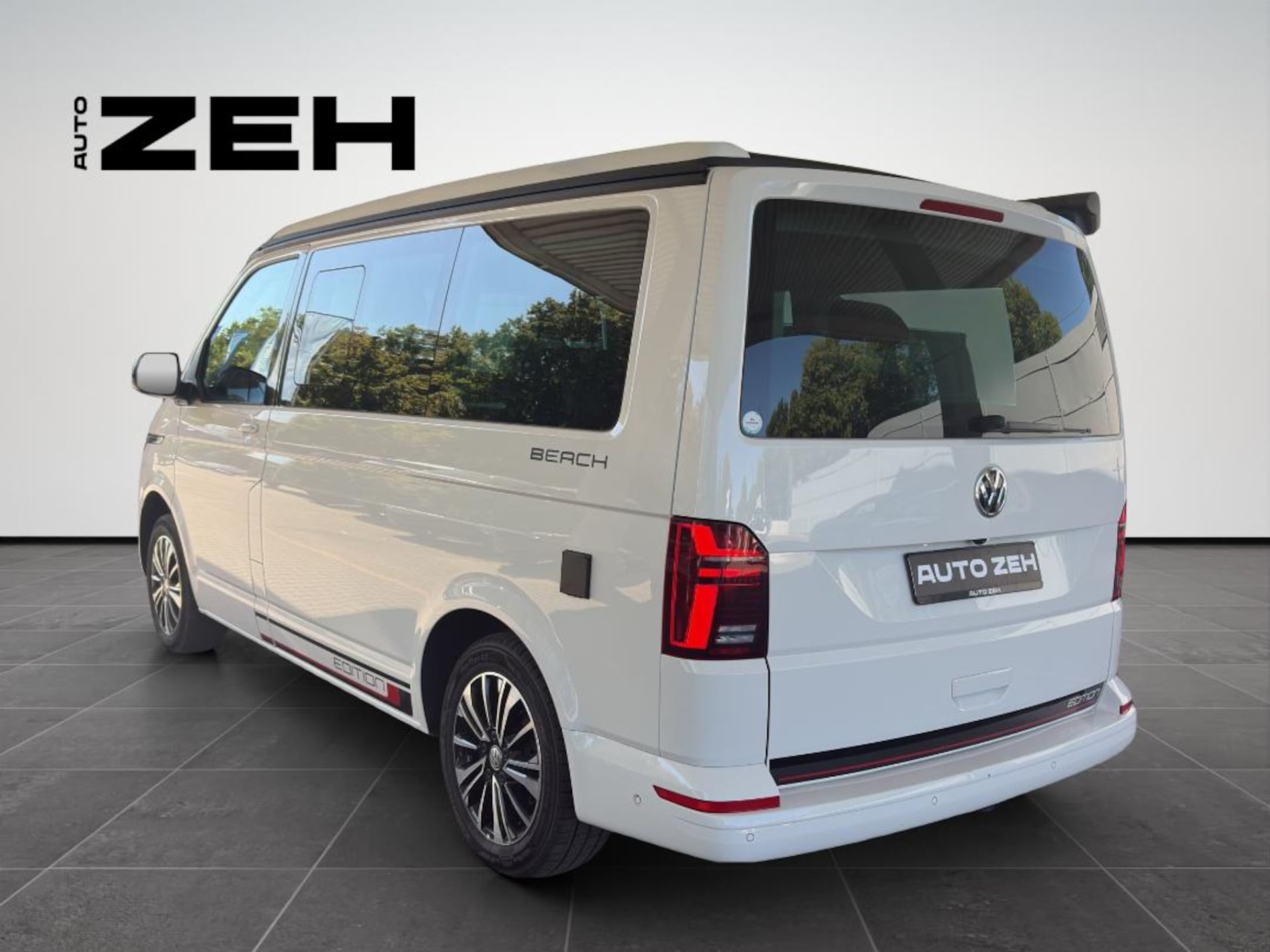 Volkswagen T6.1 California Beach