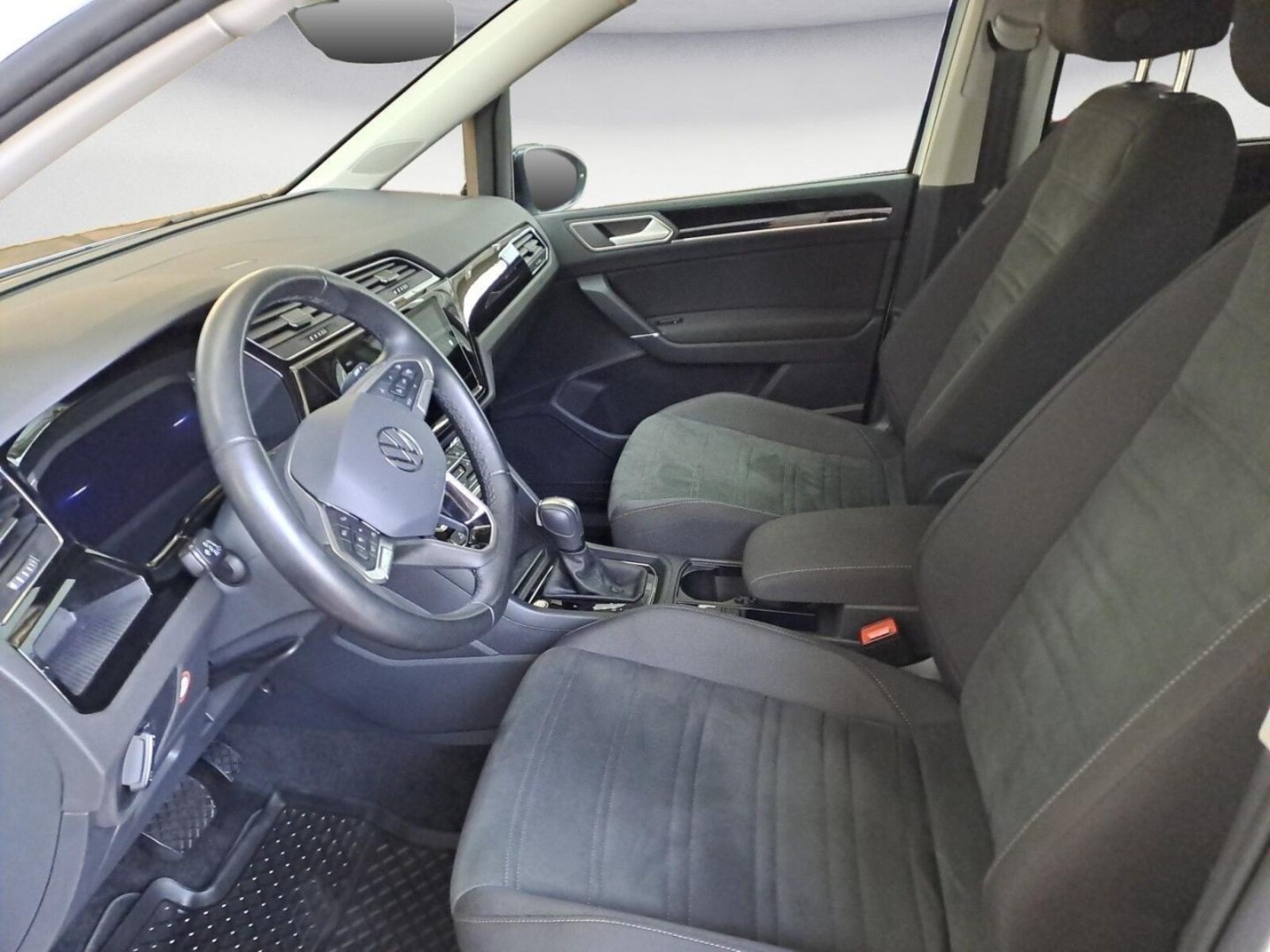 Volkswagen Touran – Bild 10