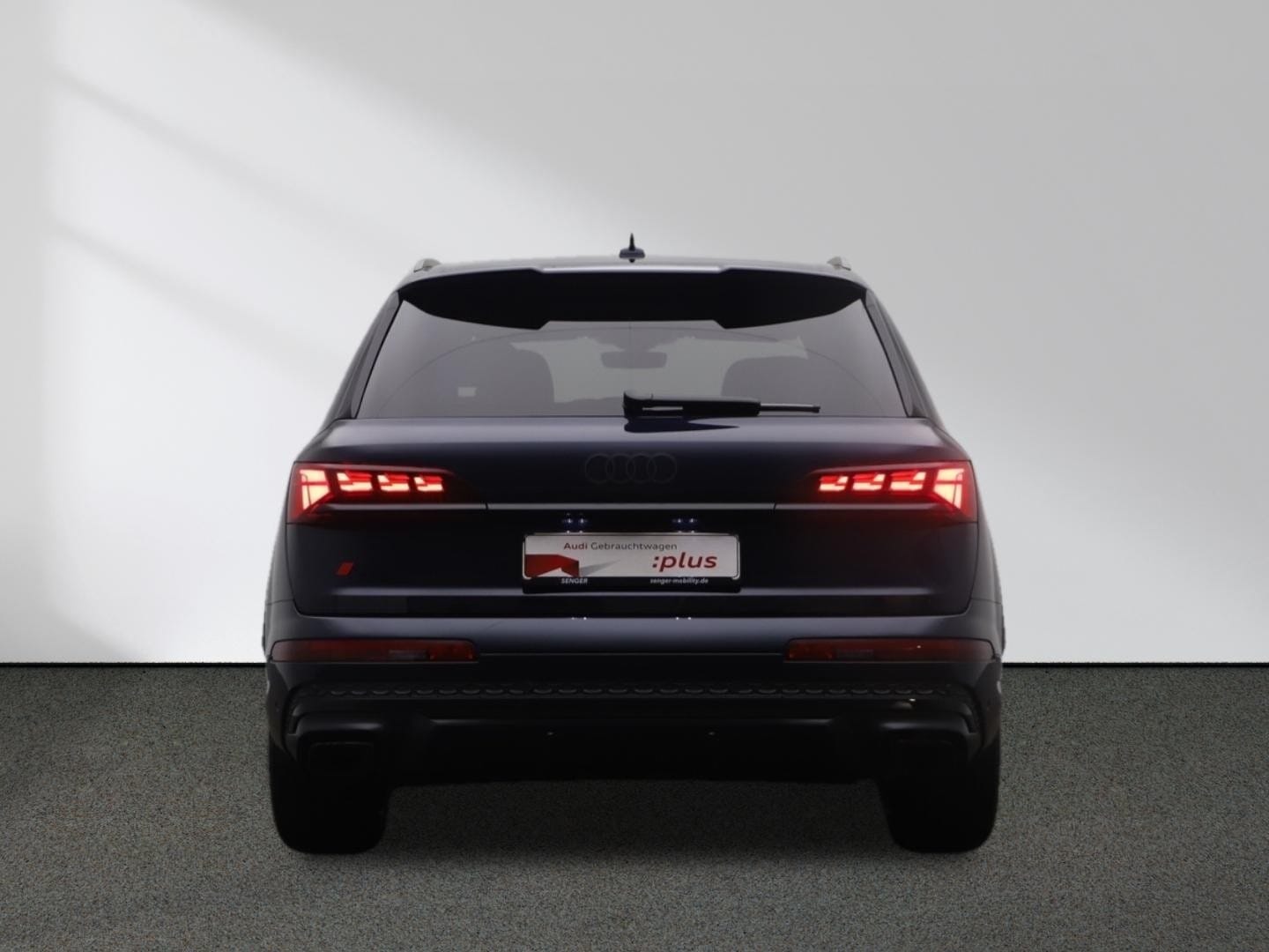 Image about Audi Q7 SUV S line 50 TDI quattro tiptronic