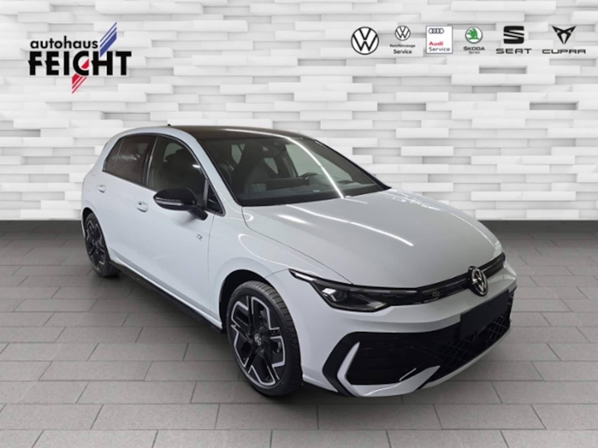 Volkswagen Golf R-Line