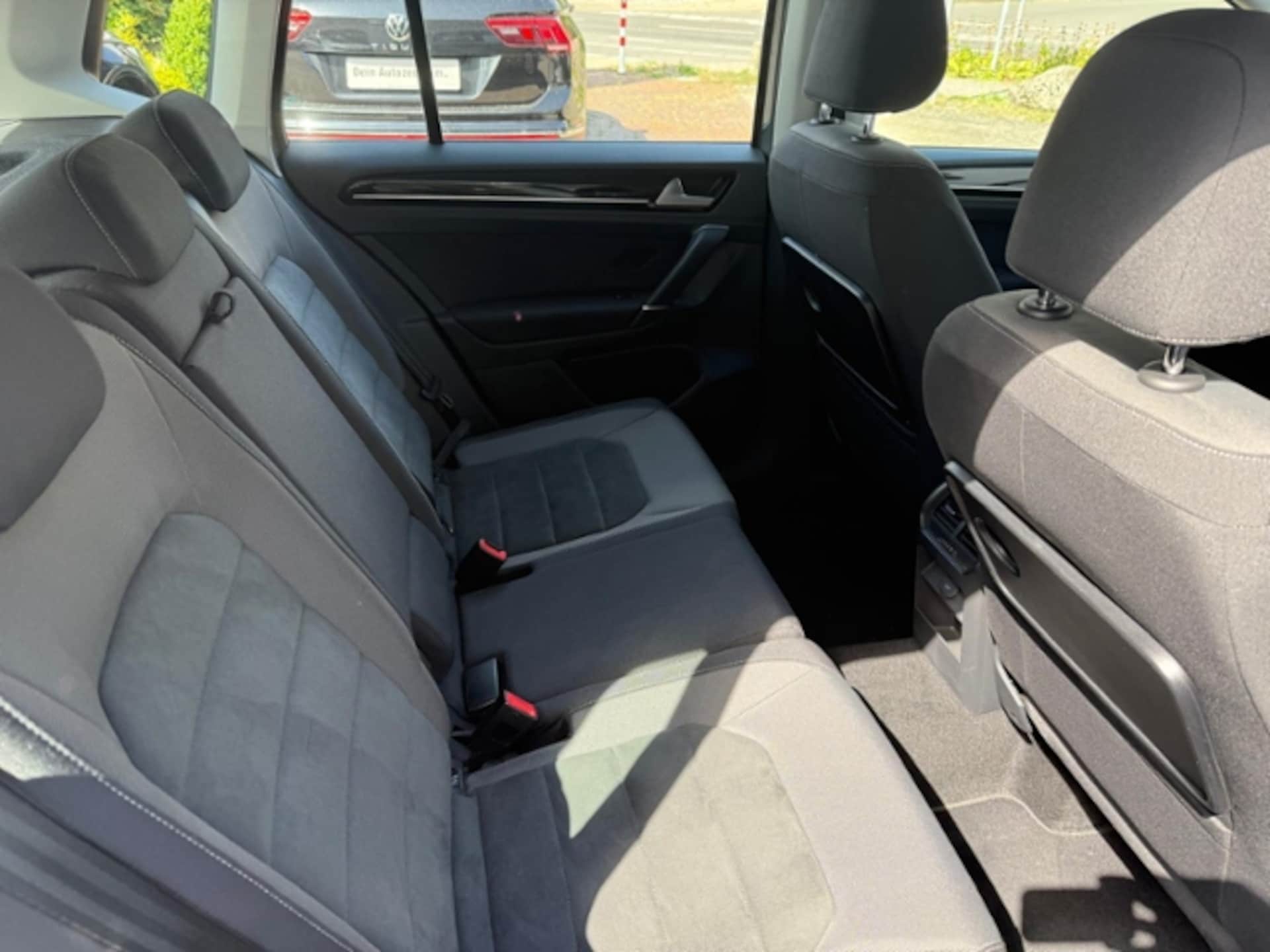 Volkswagen Golf Sportsvan Highline