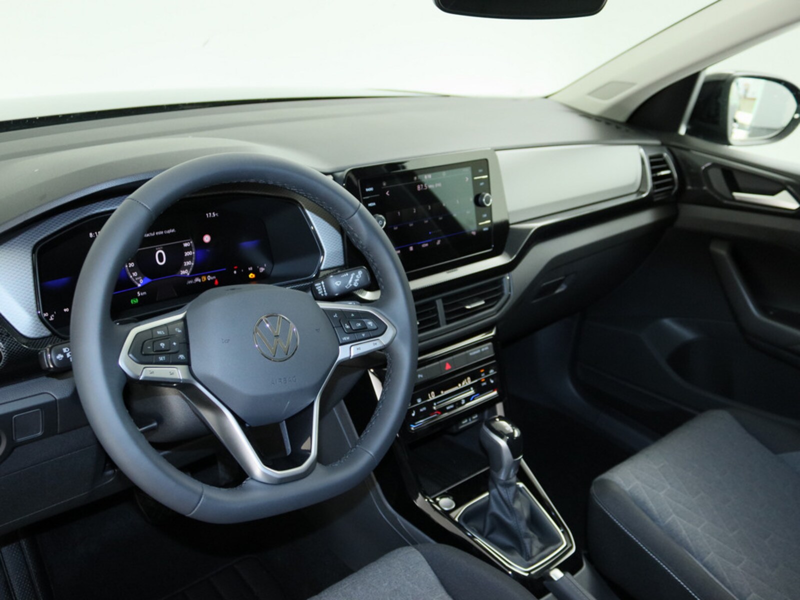 Volkswagen T-Cross – Bild 12