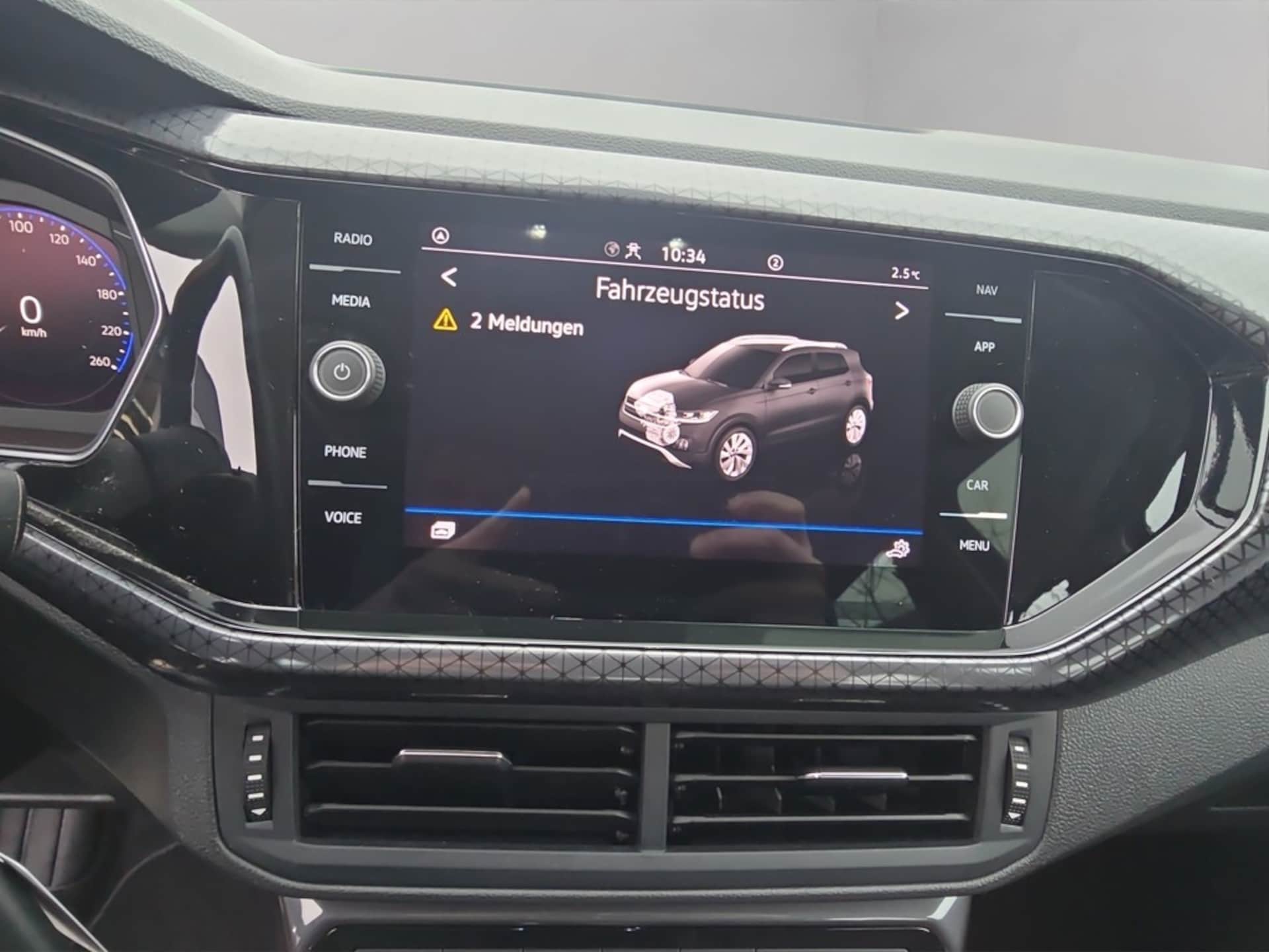 Volkswagen T-Cross Style