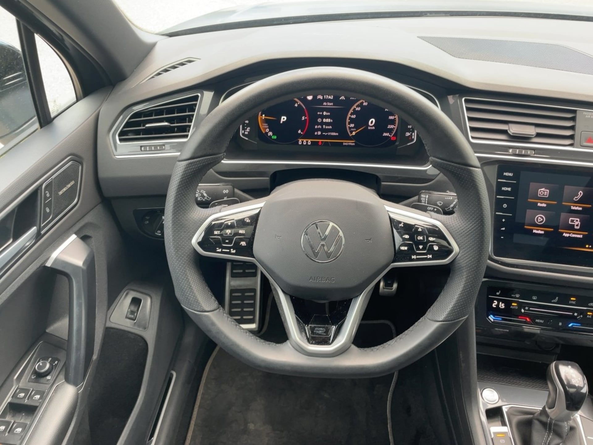 Volkswagen Tiguan R-Line