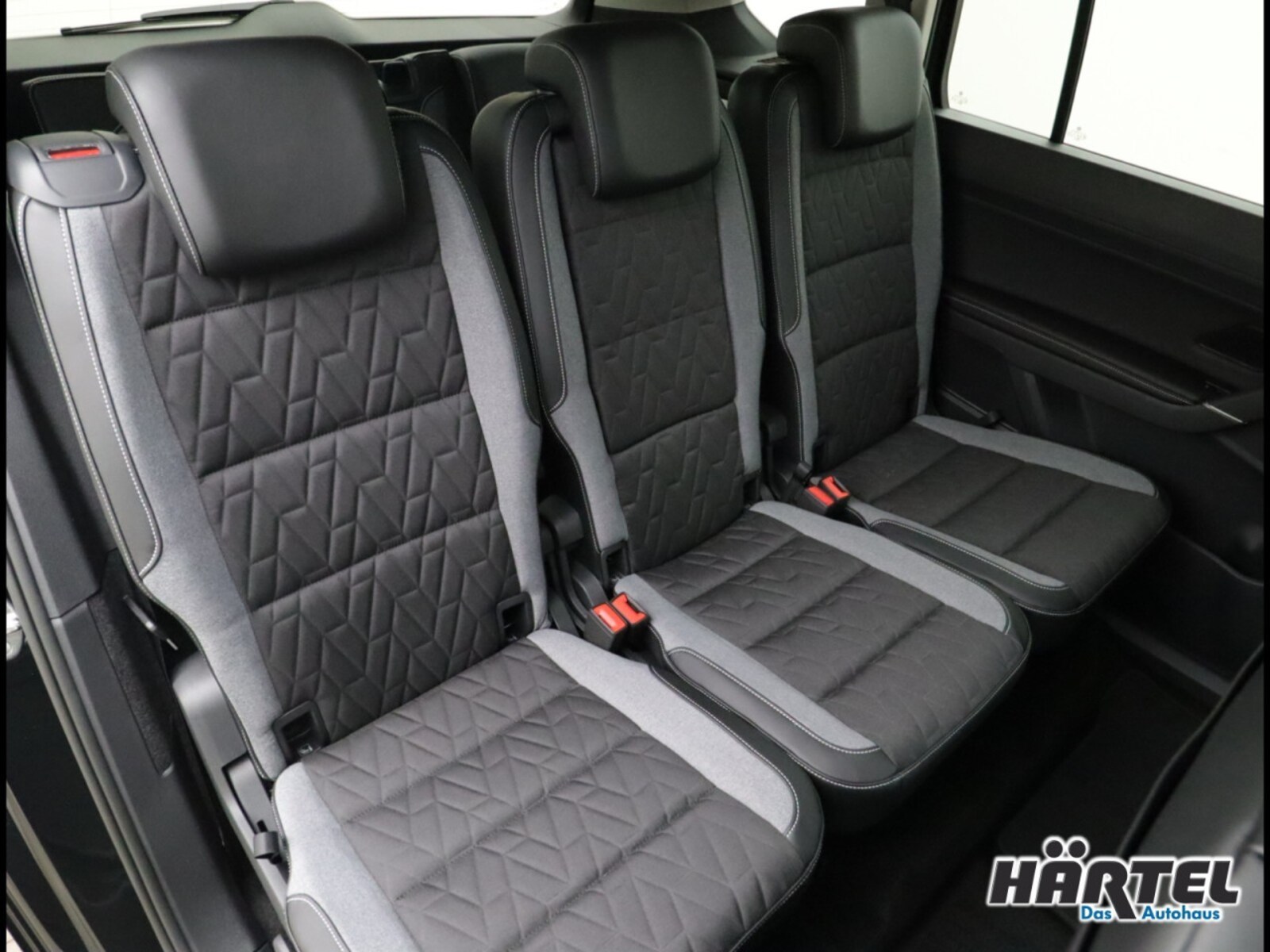 Volkswagen Touran – Bild 8