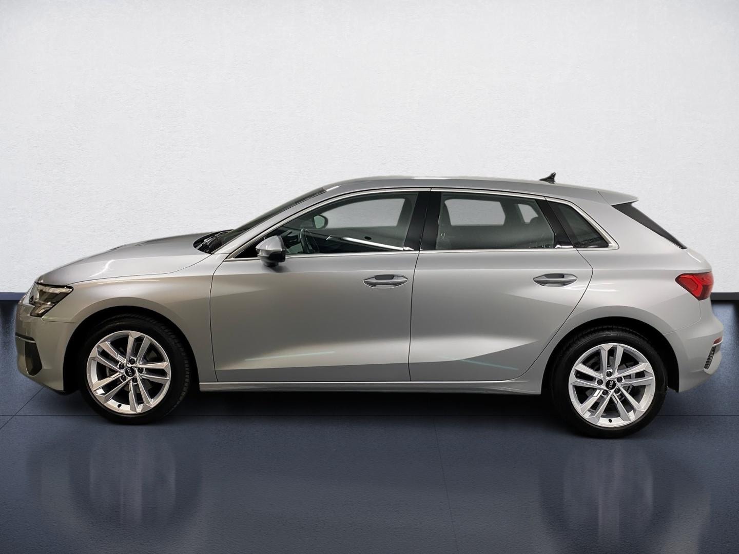 Bild über Audi A3 Sportback 30 TFSI S tronic - für weitere Informationen kontaktieren Sie den Audi Partner