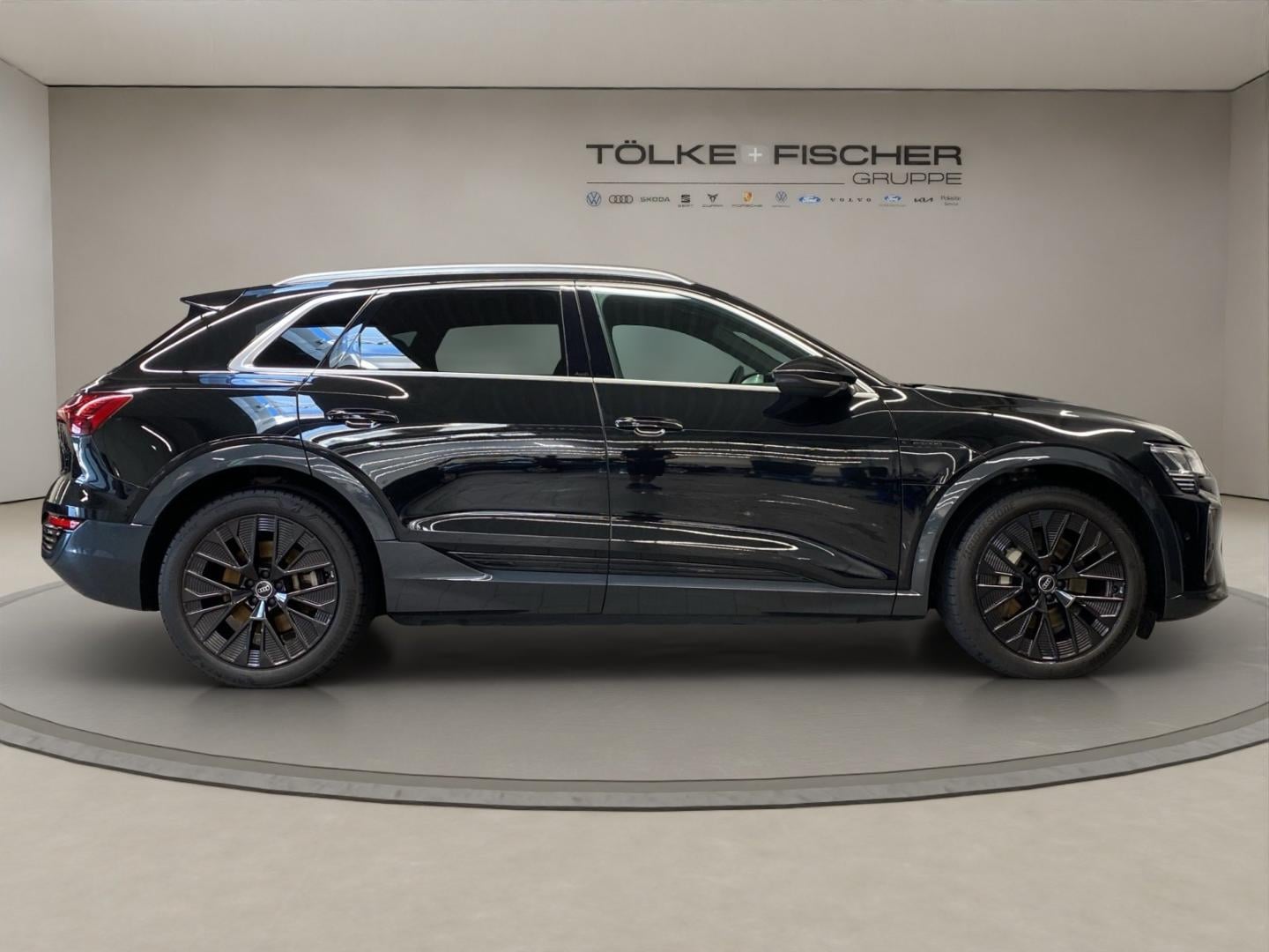 Bild über Audi Q8 e-tron advanced 50 e-tron quattro - für weitere Informationen kontaktieren Sie den Audi Partner