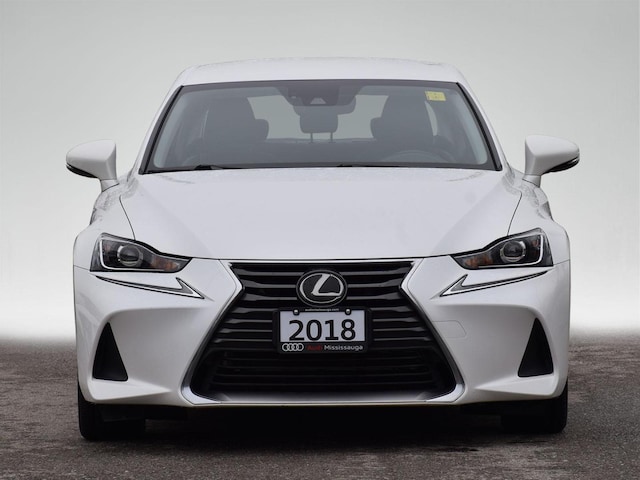 2018 Lexus IS 300