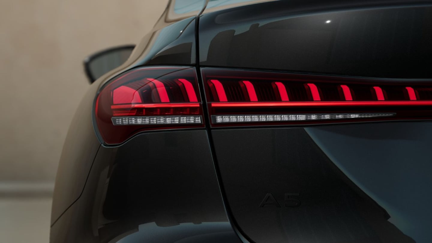 Bild über Audi A5 Limousine TFSI S tronic - für weitere Informationen kontaktieren Sie den Audi Partner