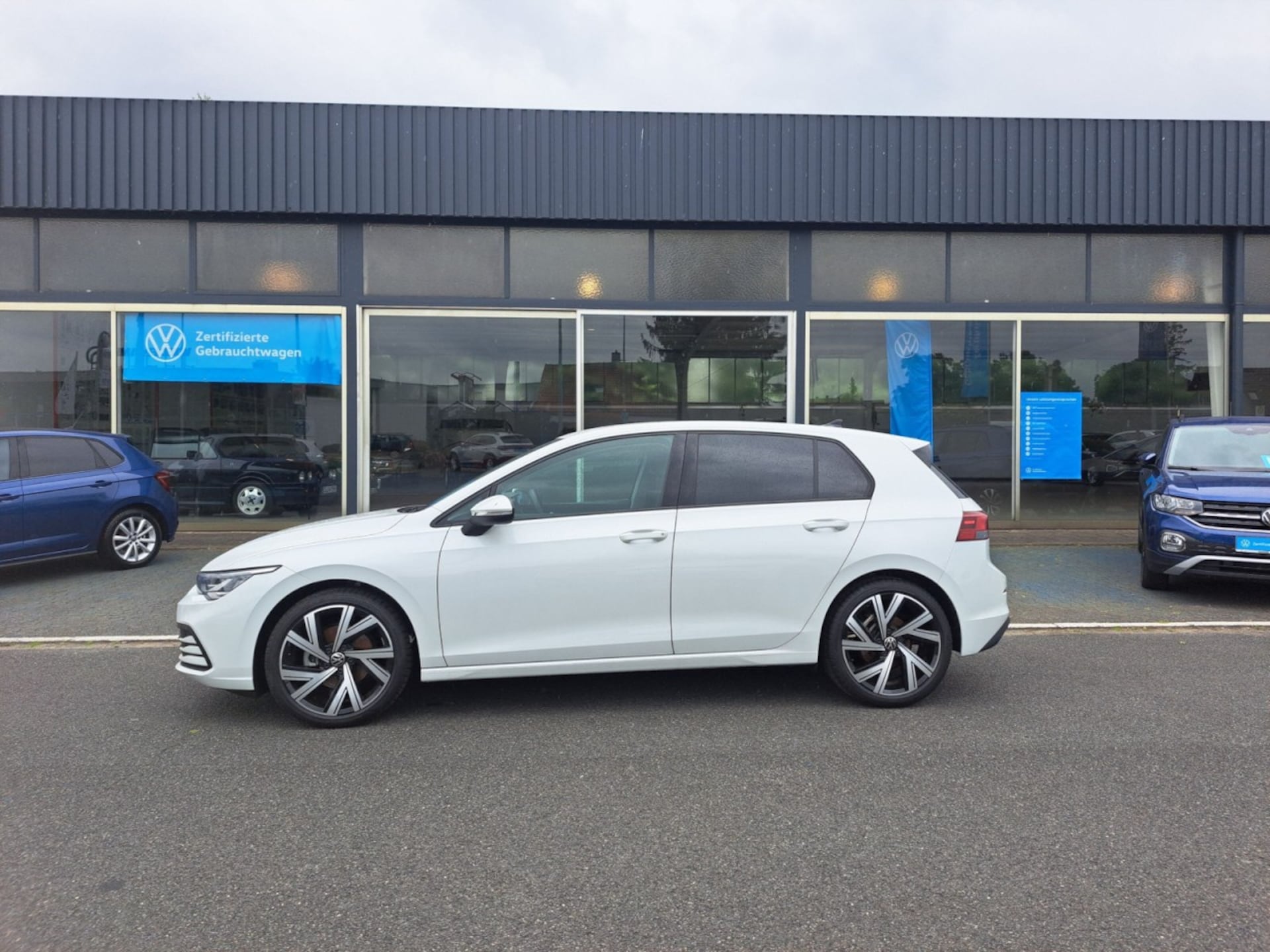 Volkswagen Golf Life
