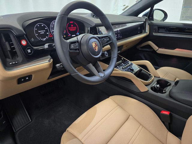 2025 Porsche Cayenne Hybrid