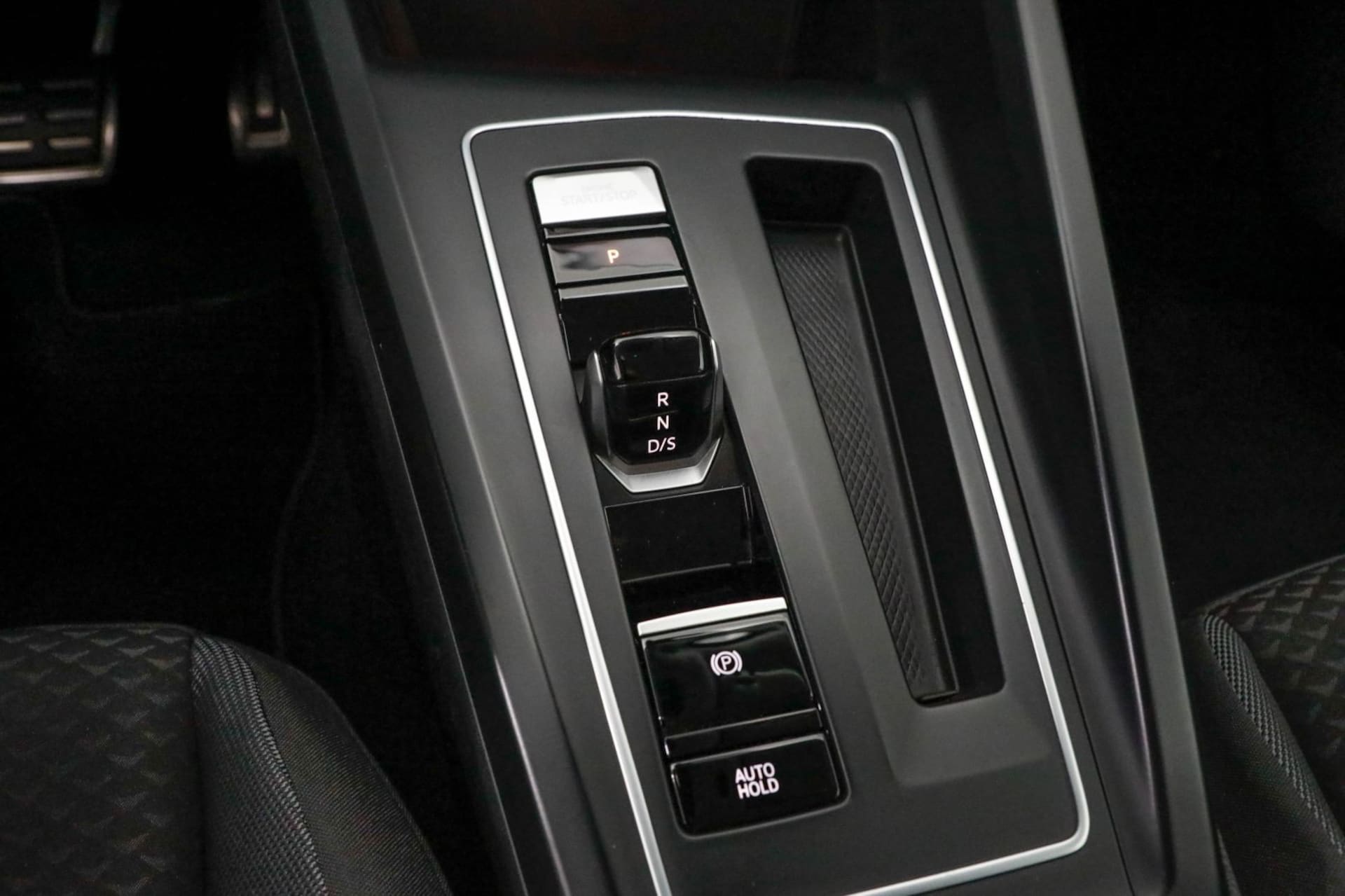 Volkswagen Golf Active