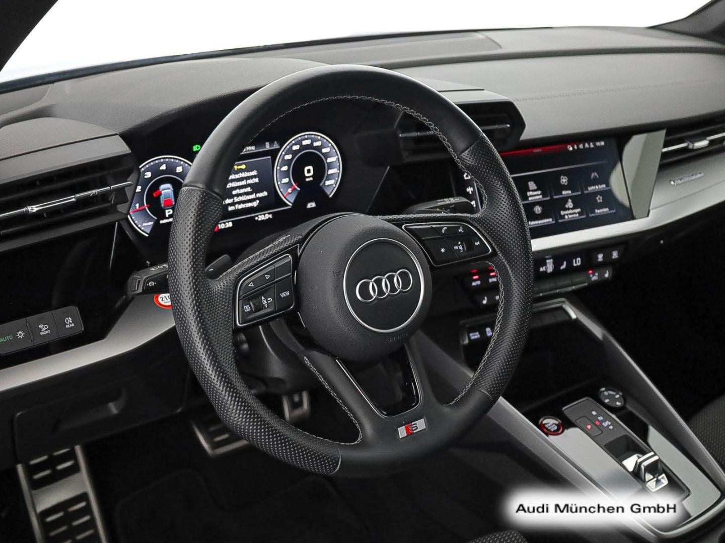 Bild über Audi S3 Sportback TFSI quattro S tronic - für weitere Informationen kontaktieren Sie den Audi Partner