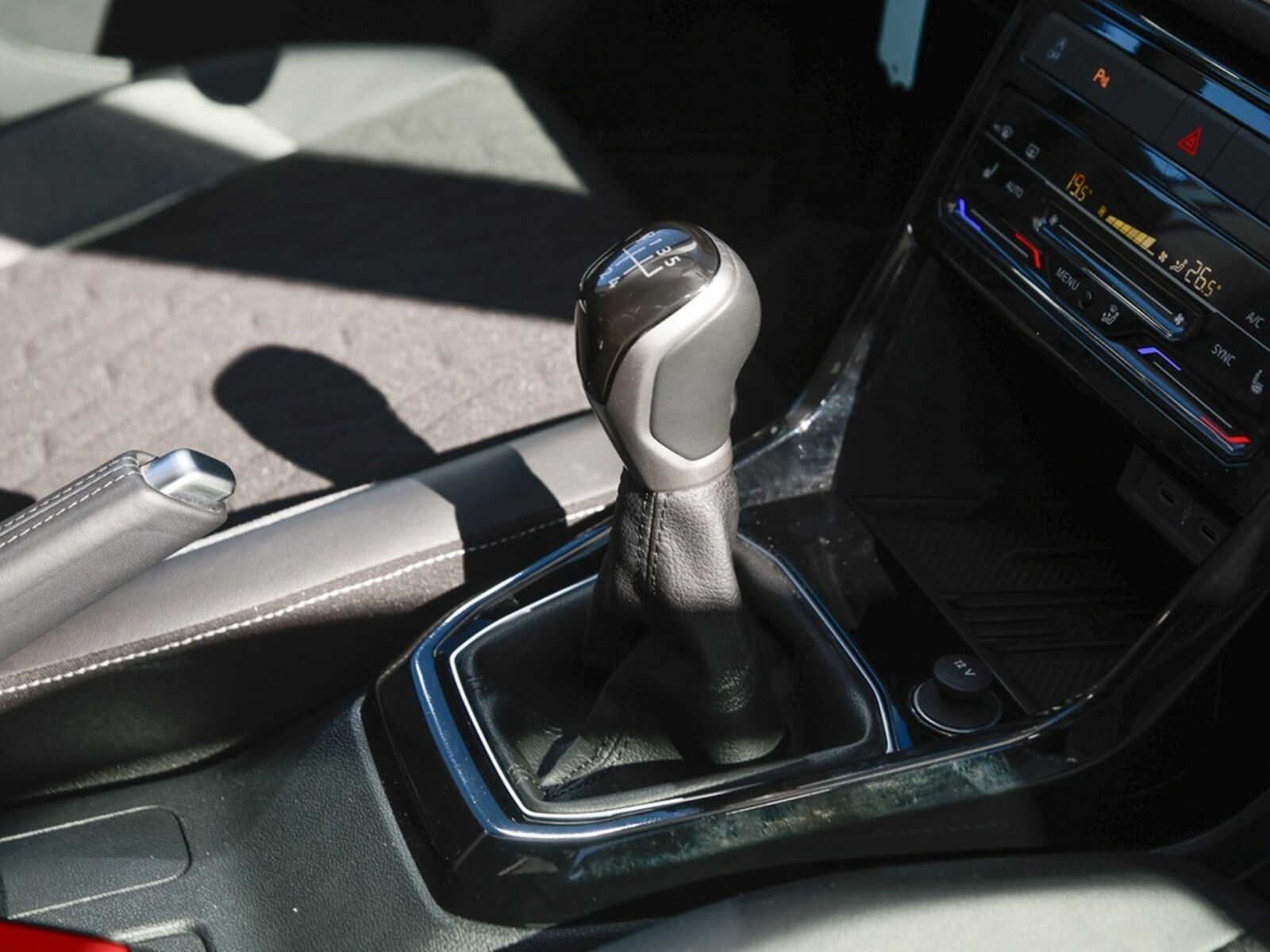 Volkswagen T-Cross – Bild 10